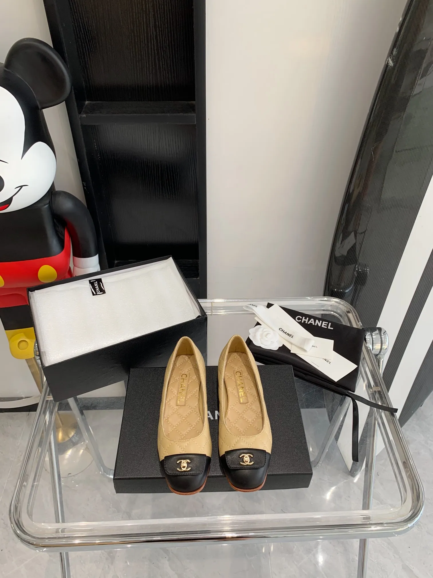👟👟Ex-factory price👟👟Ex-factory price 440👟👟 Top version Chanel 2021 new model, classic double C buckle, relatively pointed toe, not losing aura, super atmospheric, original version shipped one to one, size 35-40.